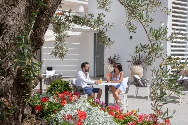 Mangia'S Himera Resort Campofelice Di Roccella Luaran gambar