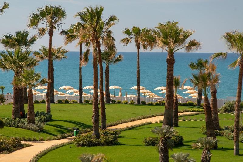 Mangia'S Himera Resort Campofelice Di Roccella Luaran gambar