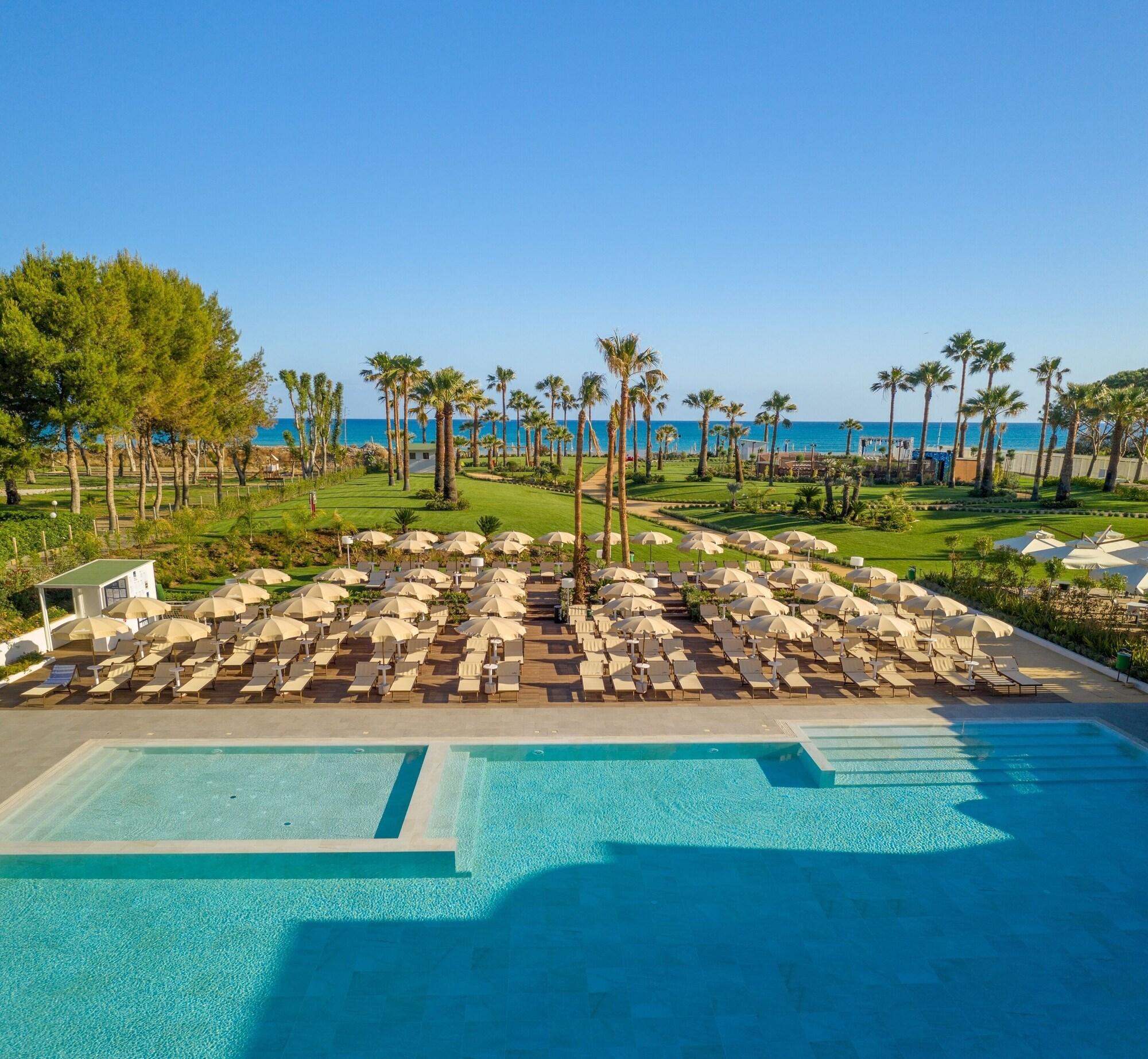 Mangia'S Himera Resort Campofelice Di Roccella Luaran gambar